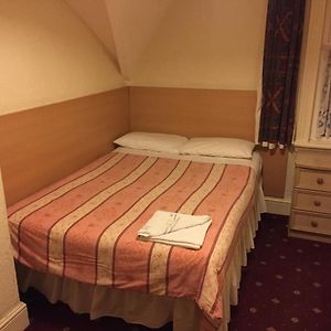 Double Room Shared Toilet